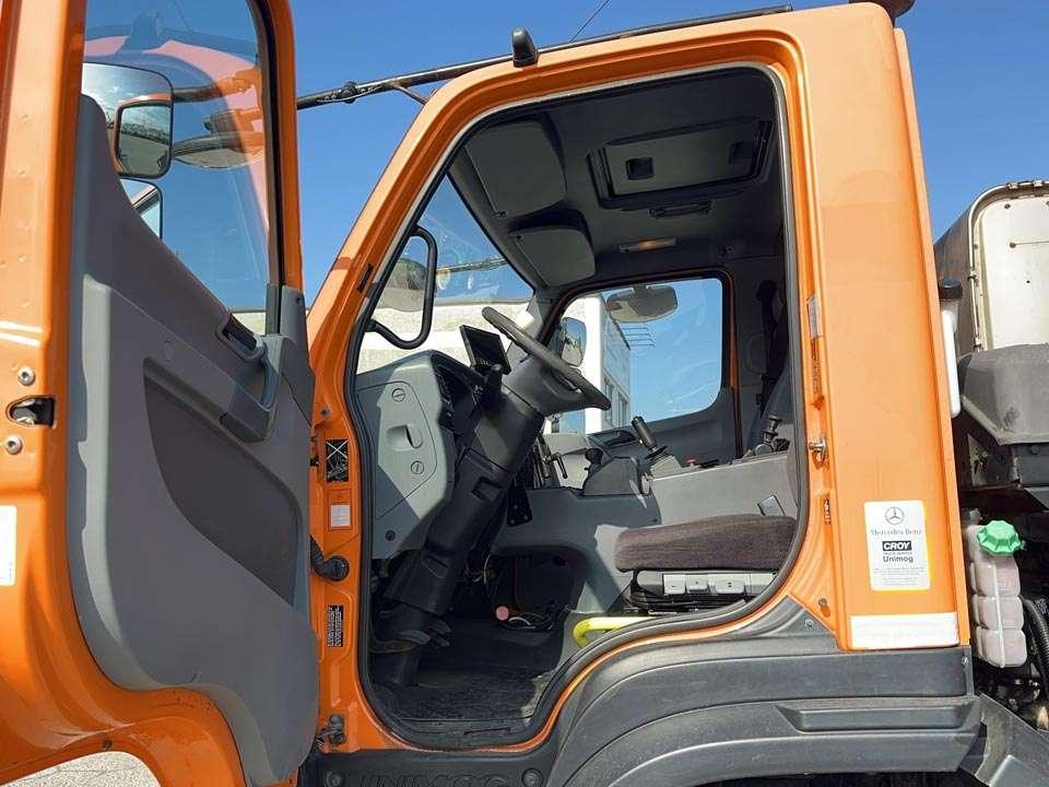 Mercedes-Benz UNIMOG U20 4X4 Foto 12