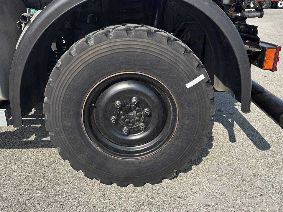 Mercedes-Benz UNIMOG U20 4X4 Foto 7