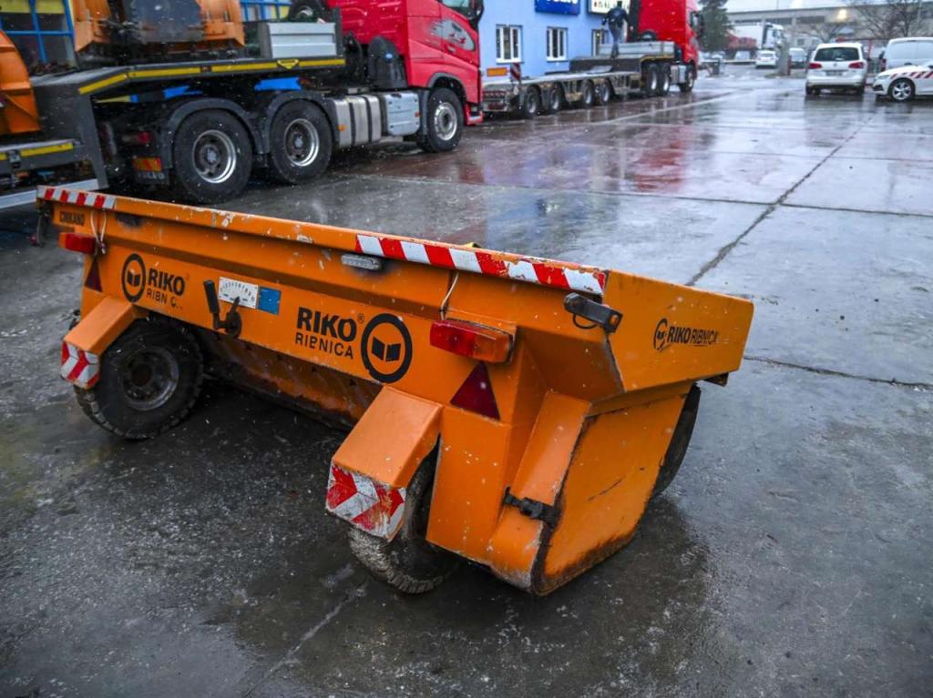 Riko Ribnica rear longitudinal spreader VP12/27 Foto 6