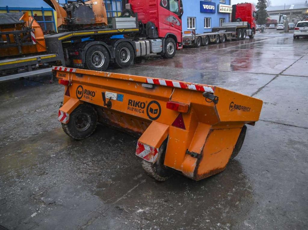Riko Ribnica rear longitudinal spreader VP12/27 Foto 9