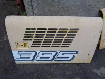 Cofanatura e carter carrozzeria per New Holland E 385 in vendita da PRV Ricambi Srl