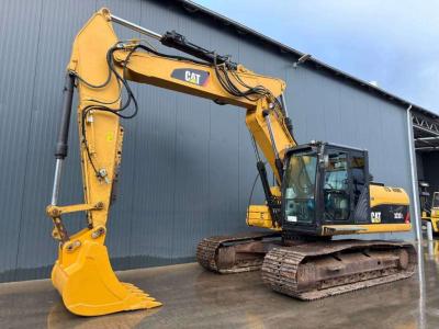 Caterpillar 323D L