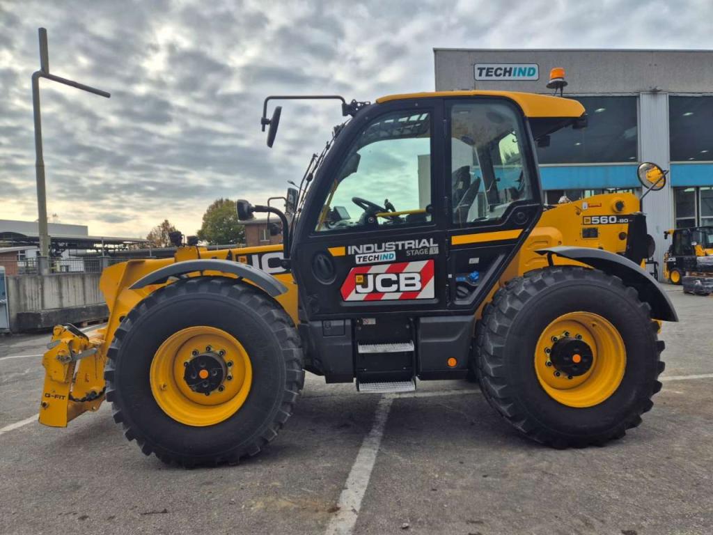 JCB 560-80 Industry Foto 3