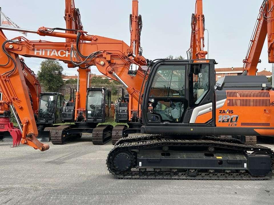Hitachi ZX180LCN-7 Foto 2