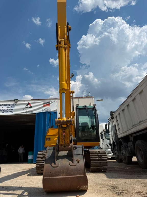 JCB JS 130 LC Foto 2
