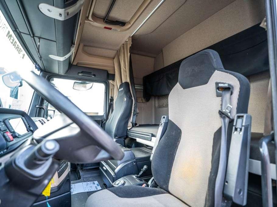 Man TGX 18.460 XLX + INTARDER Foto 10