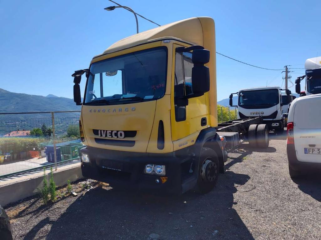Iveco EUROCARGO CUBE 120E28P Foto 13