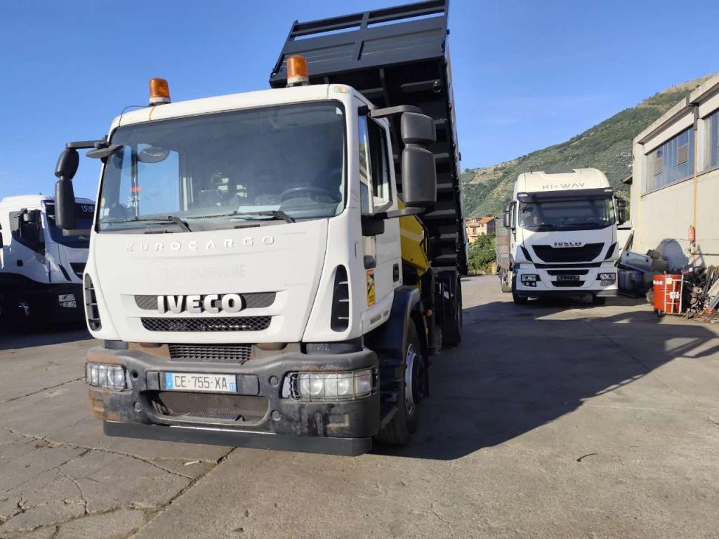 Iveco EUROCARGO 180E25K Foto 29