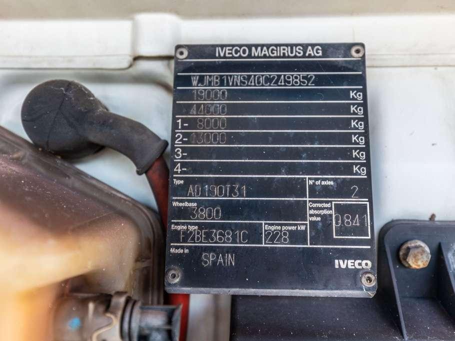 Iveco STRALYS 300 + MULTI BENNE AJK Foto 18