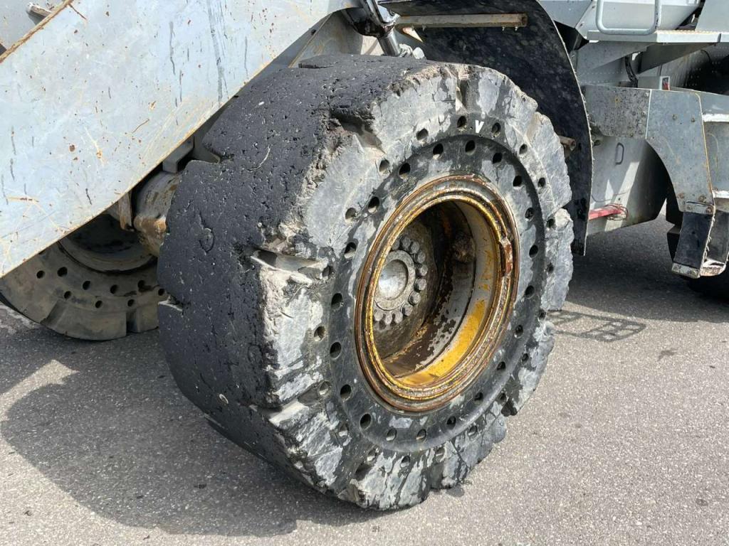 Caterpillar 930M Foto 10