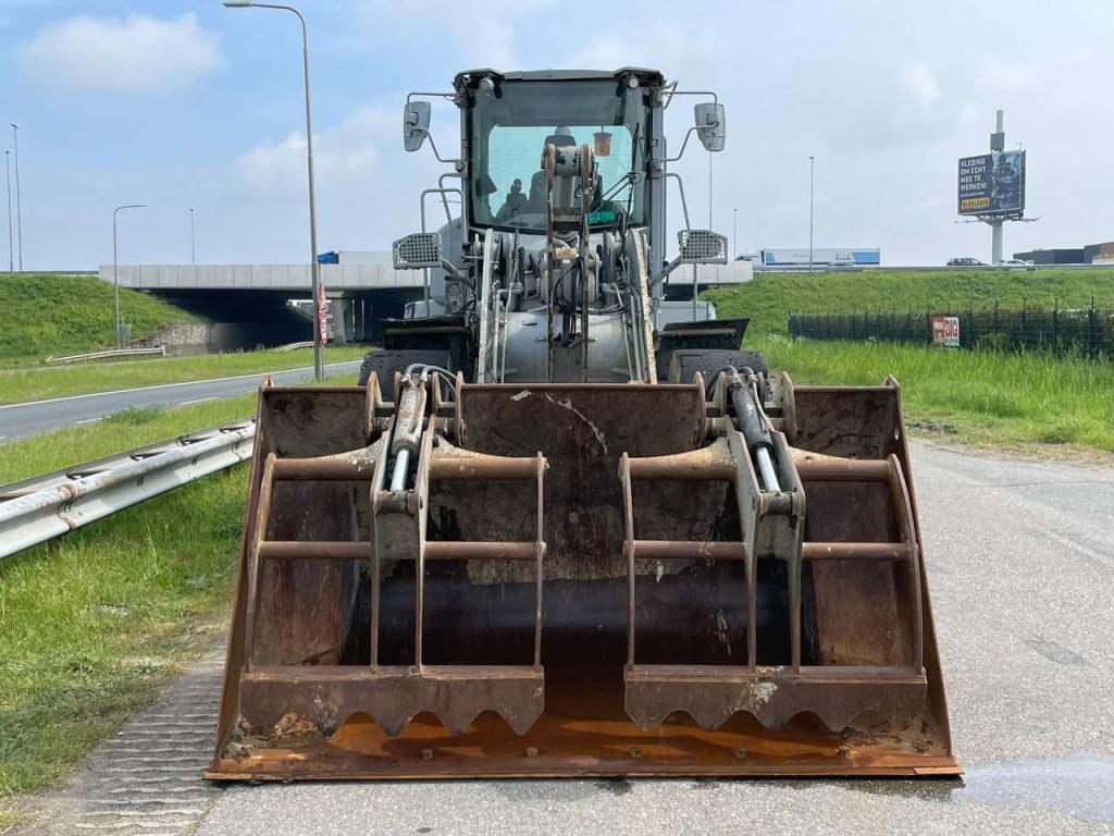 Caterpillar 930M Foto 5