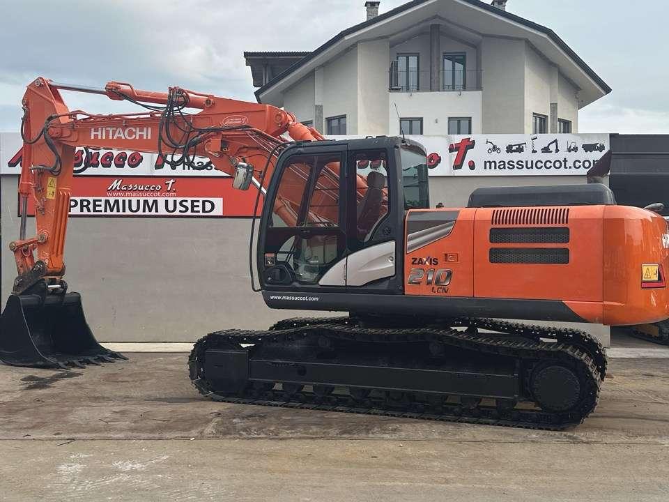 Hitachi ZX210LCN-5B Foto 3