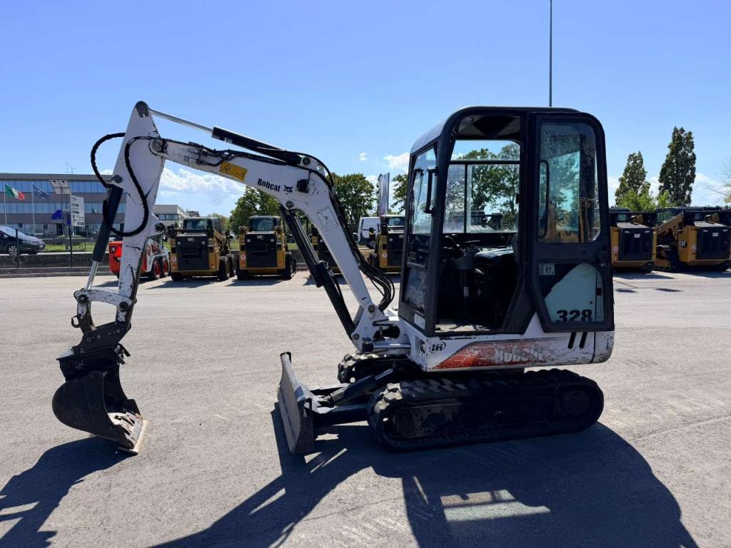 Bobcat 328 Foto 1