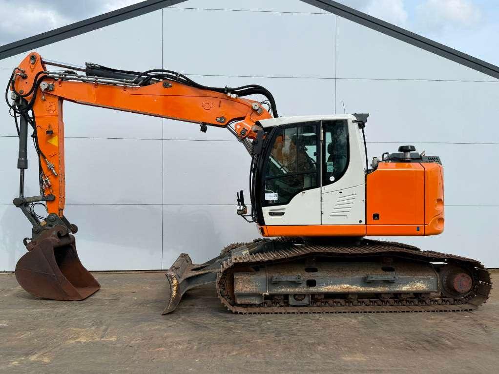 Liebherr R920 Compact - Blade / Triple Boom / Quick Coupler Foto 1