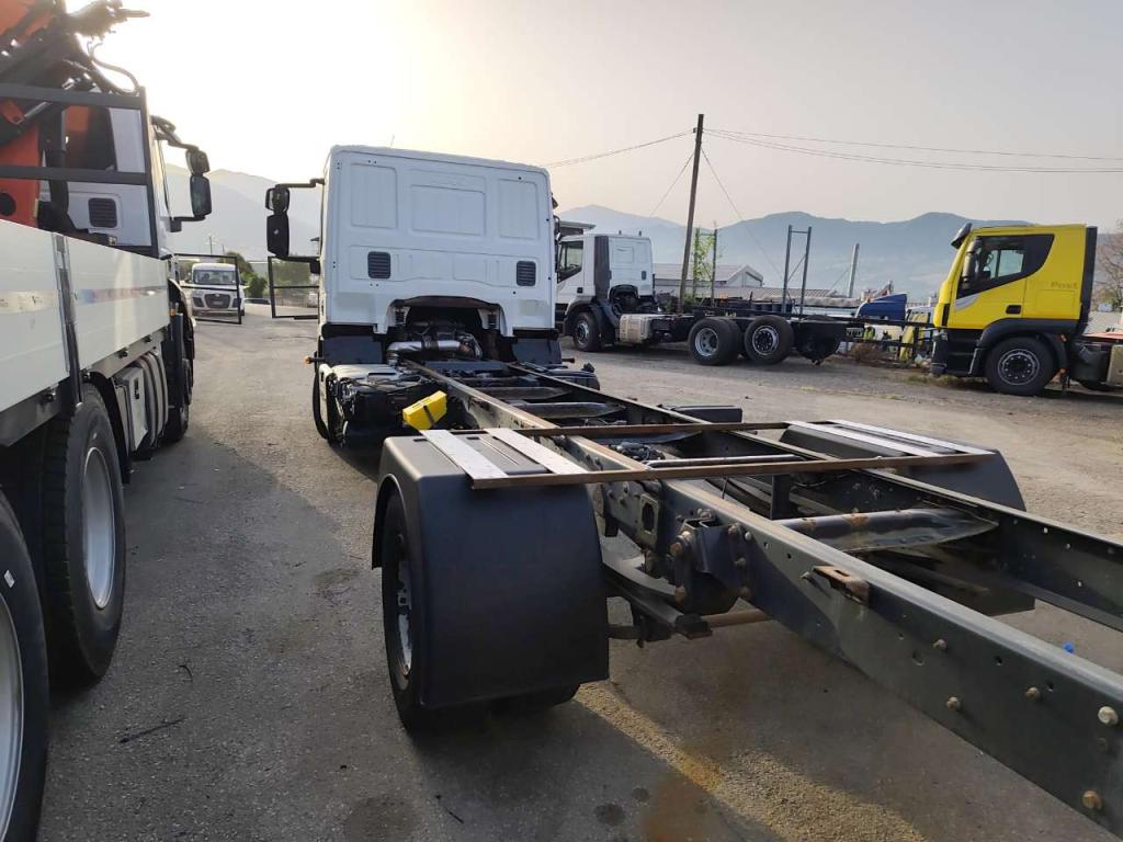 Iveco EUROCARGO 120-190L Foto 14