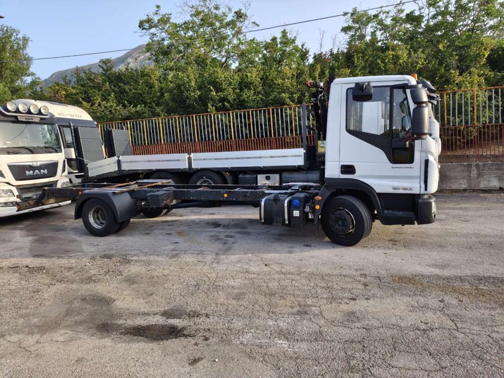 Iveco EUROCARGO 120-190L Foto 16