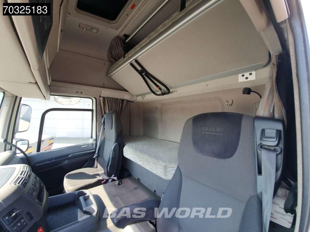 Daf CF 330 4X2 Dhollandia Tailgate Automatic Euro 6 Foto 26