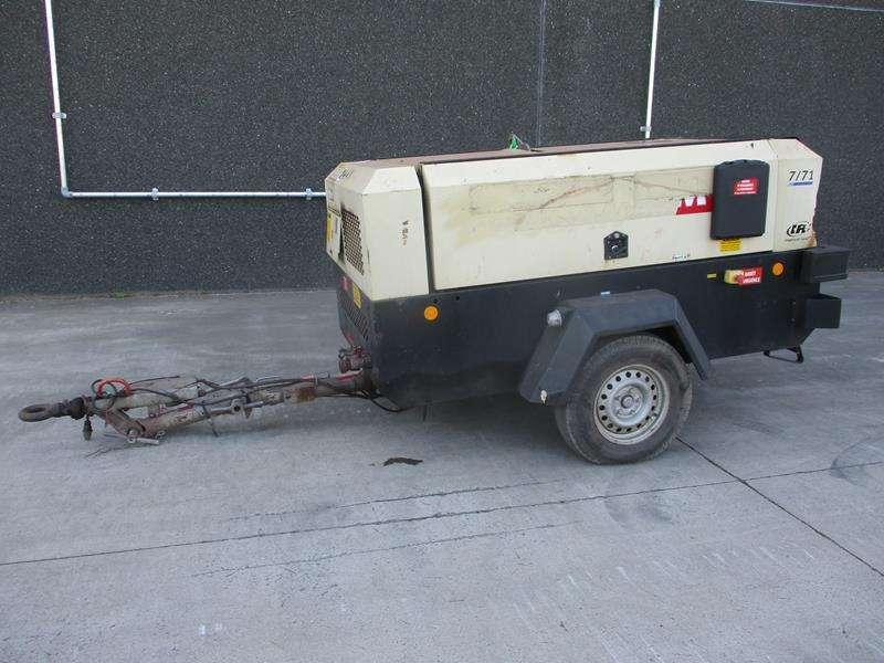 Doosan 7/71 - N Foto 1