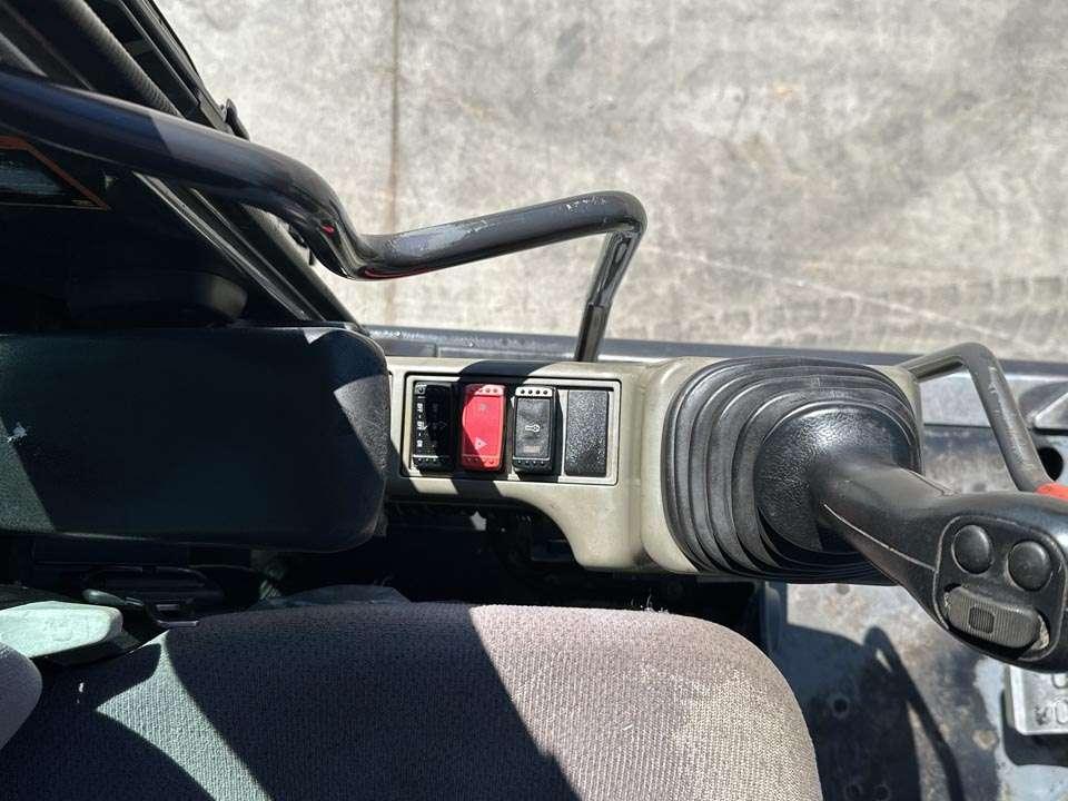 Hitachi ZX170W-5B 4X4 Foto 20