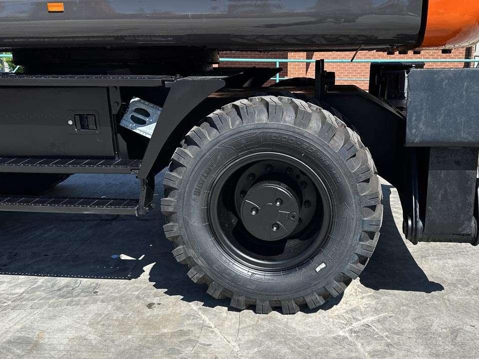 Hitachi ZX170W-5B 4X4 Foto 4