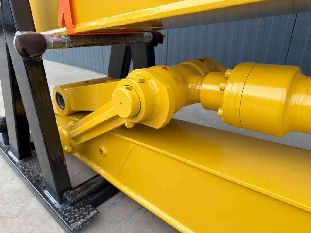 Braccio di scavo (avambraccio/stick) per Komatsu PC220 18m set Long Reach Equipment Foto 19