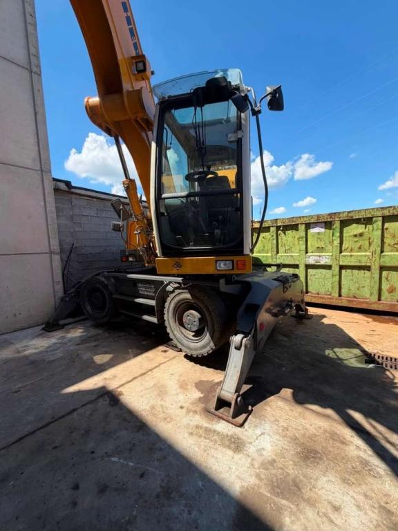 Liebherr A 316 Litronic Foto 4
