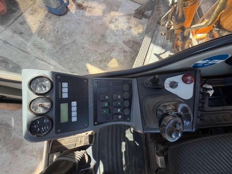 Liebherr A 316 Litronic Foto 7