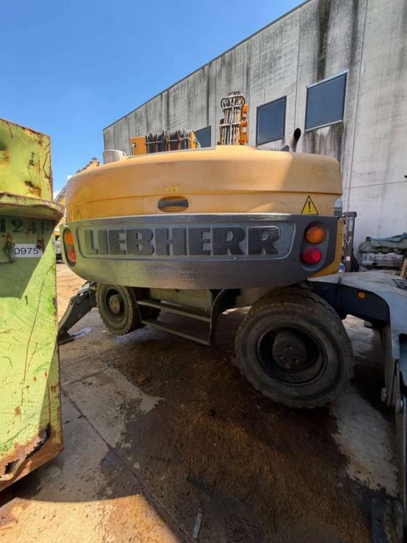 Liebherr A 316 Litronic Foto 9
