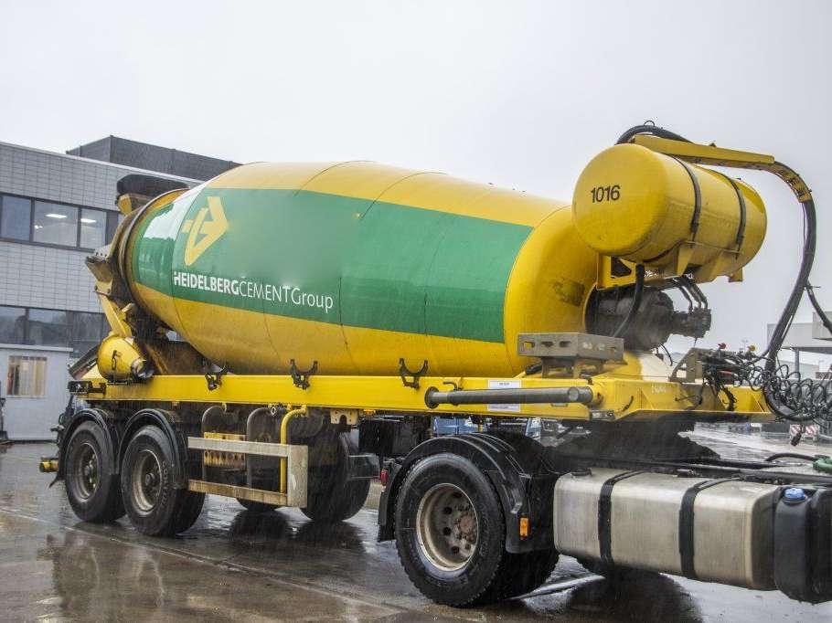 De Buf BETON MIXER - 12M3 Foto 2