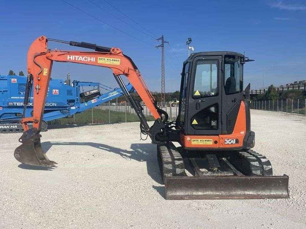 Hitachi ZX55-5/A CLR Foto 2