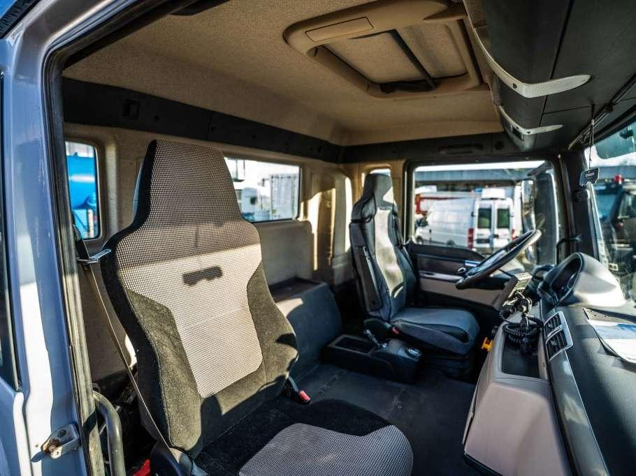 Man TGS 33.420 BBS + SEMI LIEBHERR 12M3 Foto 15