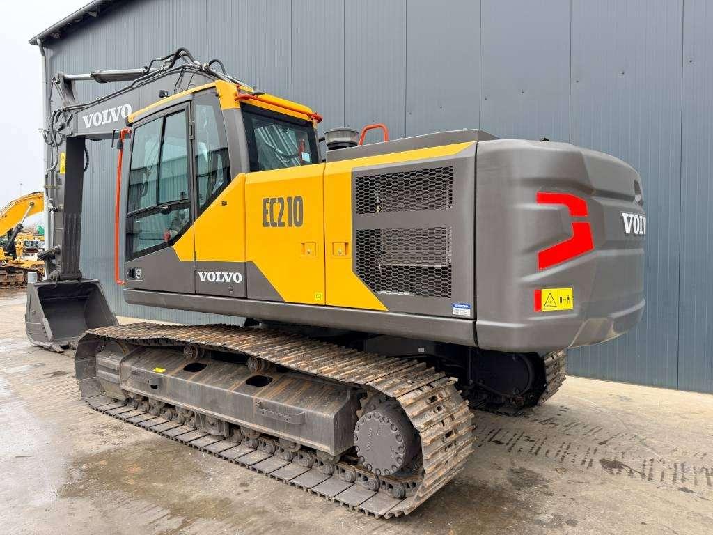 Volvo EC210 Foto 2