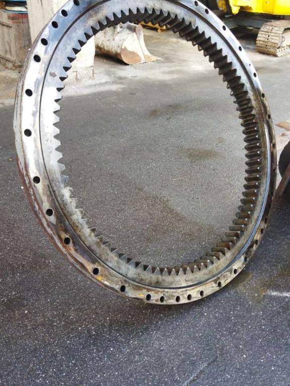 Ralla per Fiat Hitachi Ex 355 Foto 1
