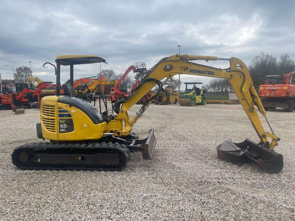 Komatsu PC45 MR-3 Foto 4