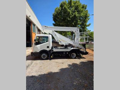 Palfinger P200A in vendita da Centro Elevatori Srl