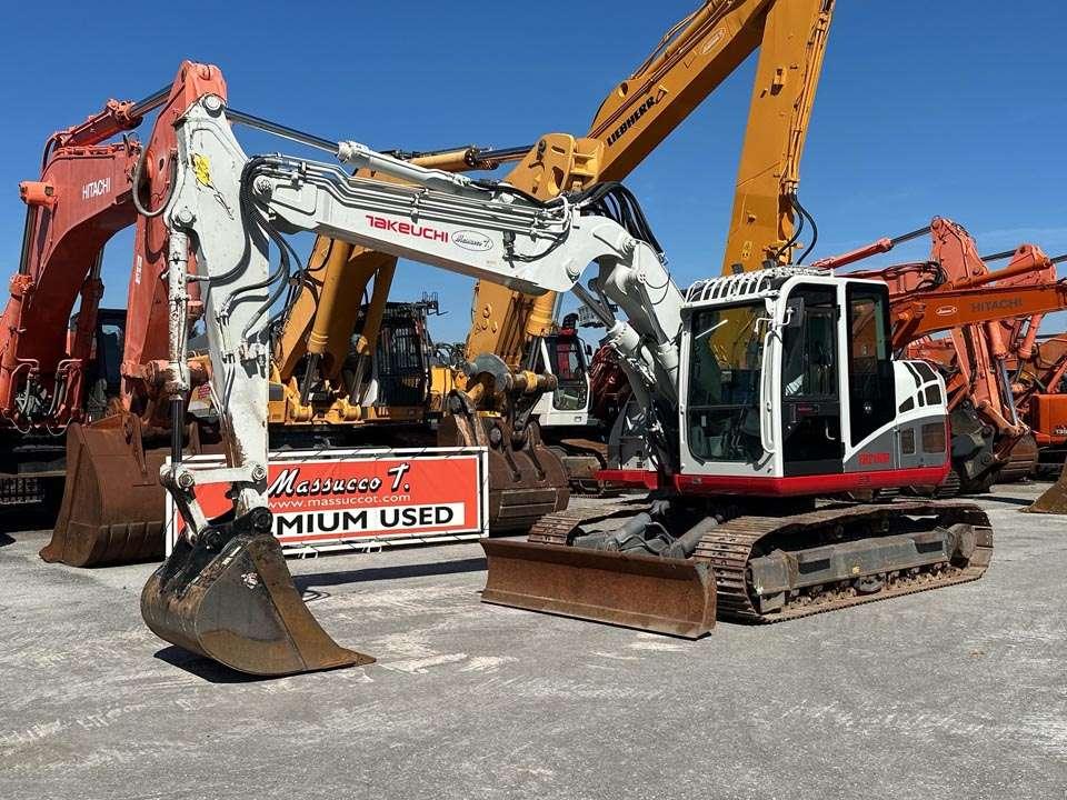 Takeuchi TB2150R Foto 1