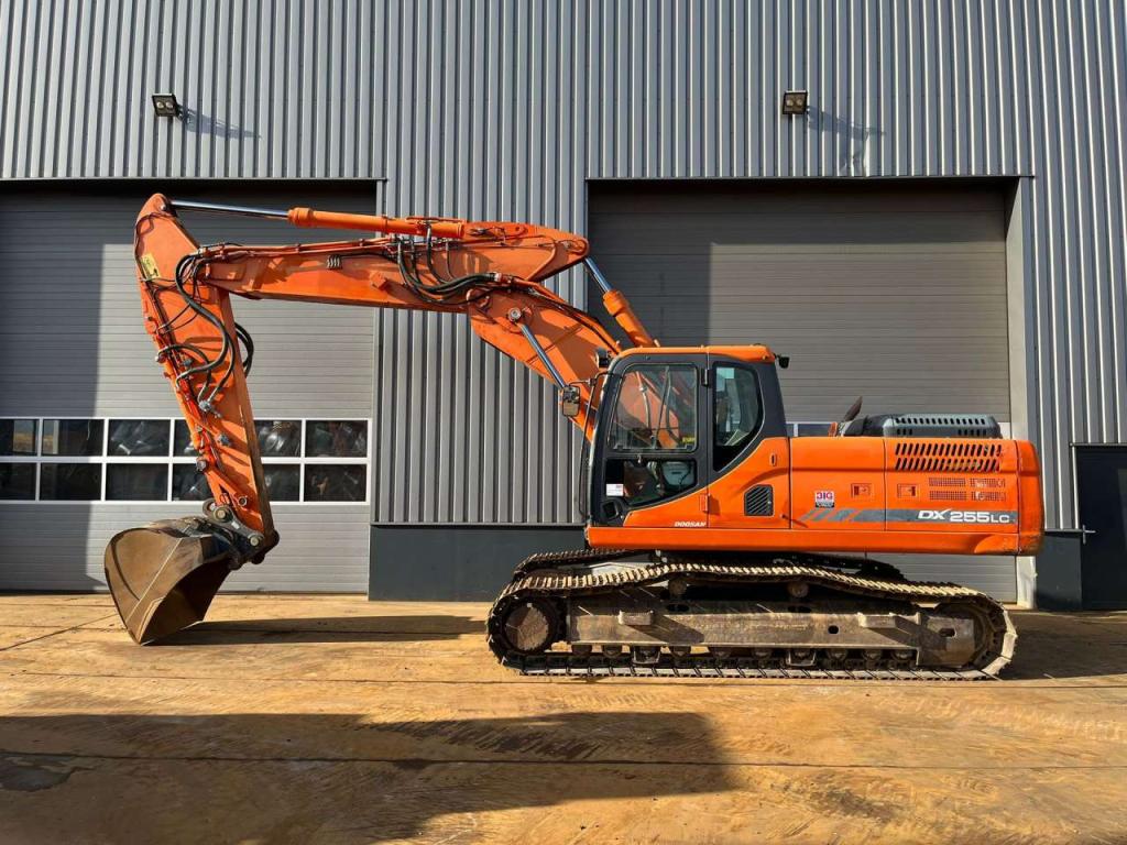 Doosan DX255LC-3 Foto 1