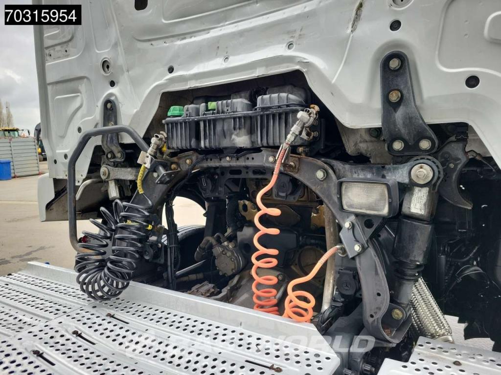 Mercedes Actros 1843 4X2 ClassicSpace Retarder Foto 12