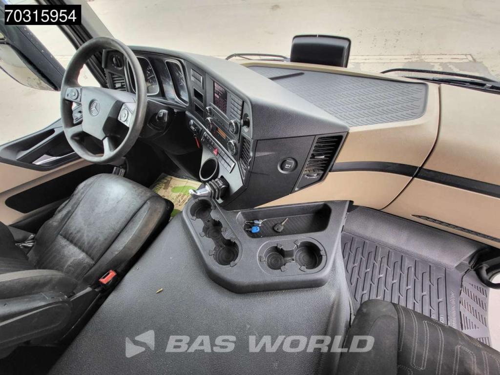 Mercedes Actros 1843 4X2 ClassicSpace Retarder Foto 17