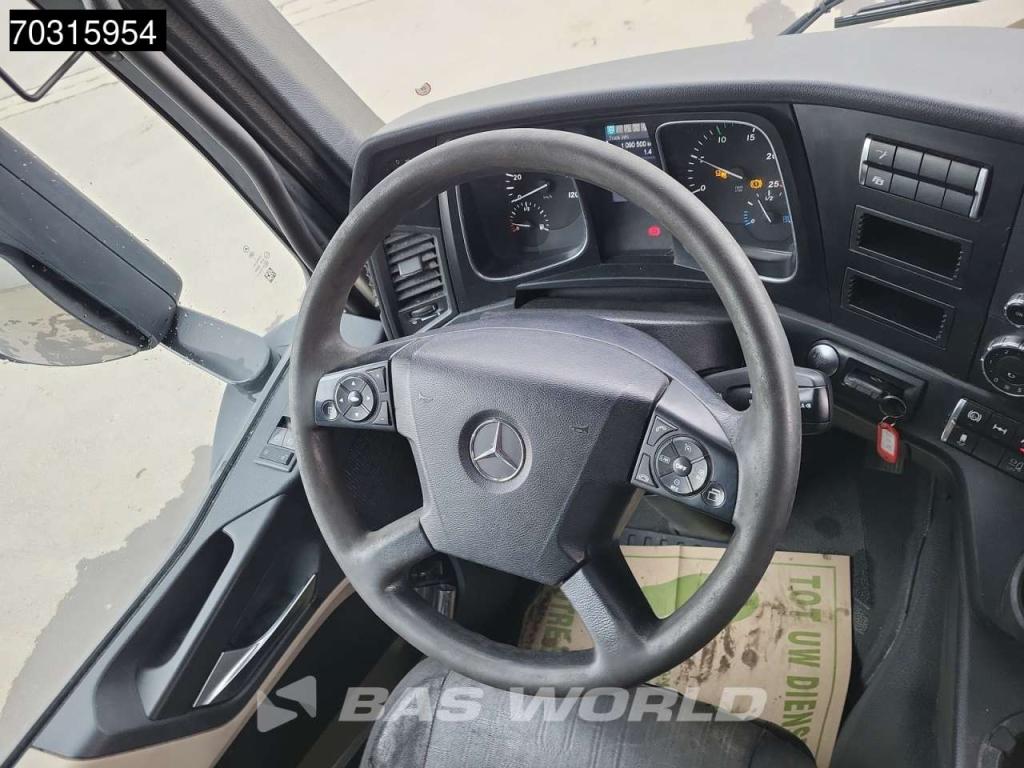 Mercedes Actros 1843 4X2 ClassicSpace Retarder Foto 18