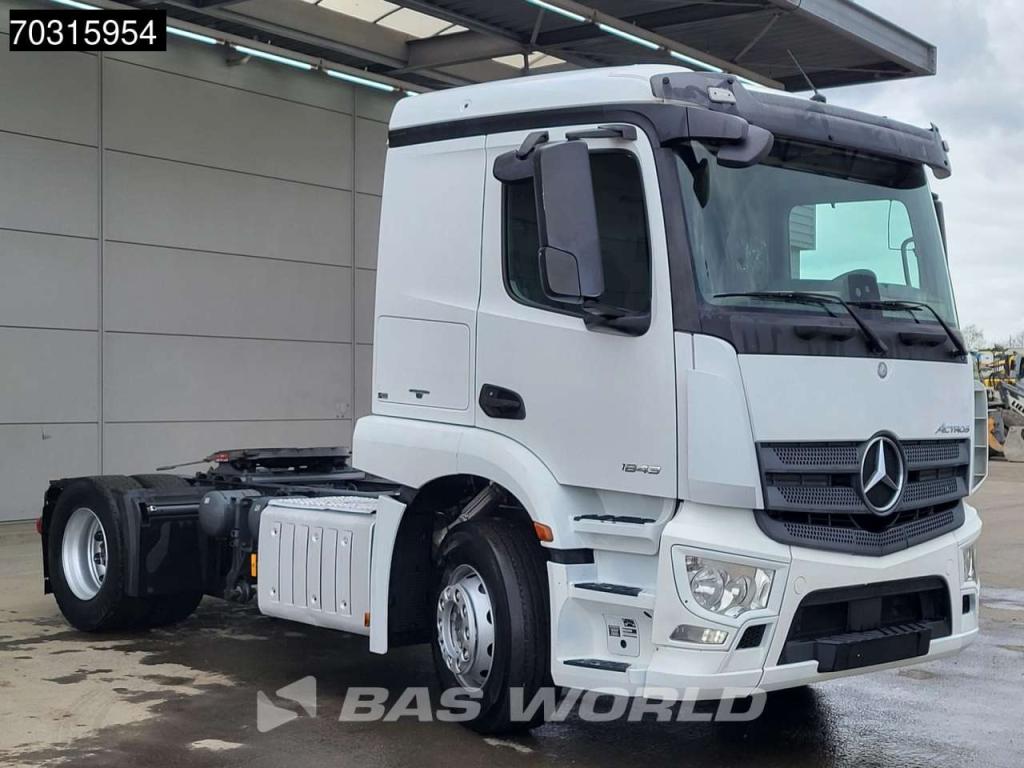 Mercedes Actros 1843 4X2 ClassicSpace Retarder Foto 3