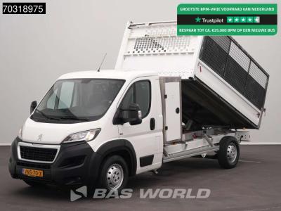 Peugeot Boxer 160PK Kipper met Kist Trekhaak Airco Euro6 Tipper Benne Kieper Airco Trekhaak in vendita da BAS World B.V.