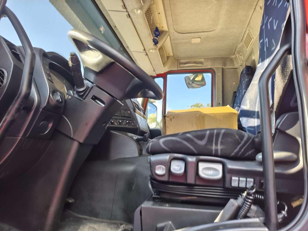 Iveco STRALIS HI-STREET 260S31 Foto 6