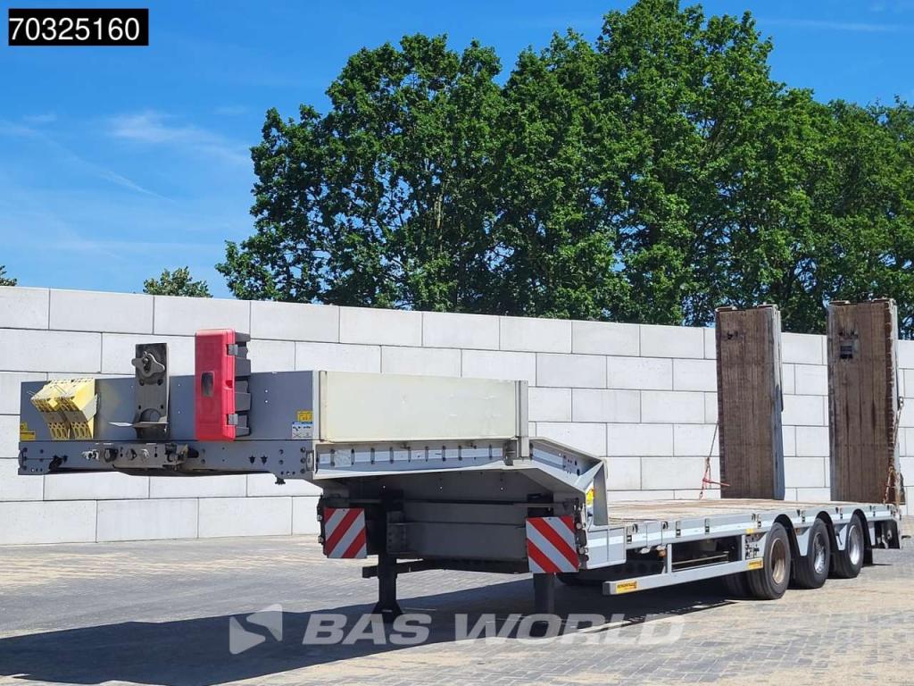 Faymonville F-S43-1AAF 3 axles Extendable 2xSteering Axle Ramps Foto 3