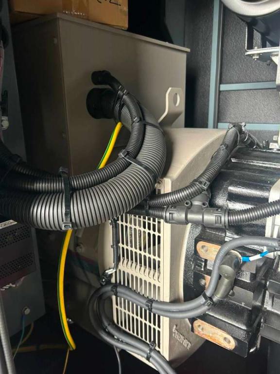 Cummins 6BT5.9-G1 - 110 kVA Generator - DPX-25105 Foto 11