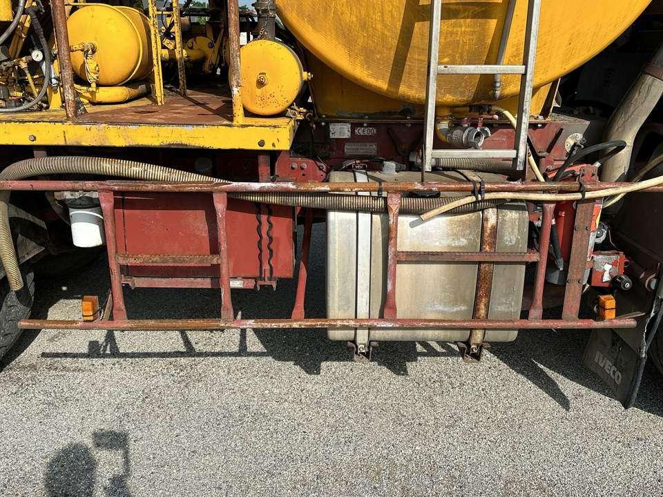 Iveco Eurotech - 190E 27  CURSOR Foto 6