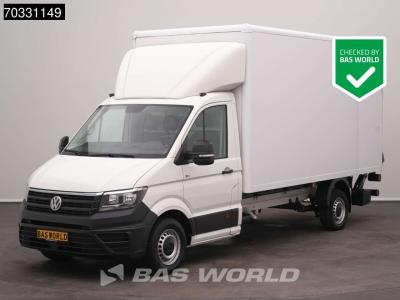 Volkswagen Crafter 177pk Automaat Laadklep Bakwagen Airco Cruise Camera Euro6 Meubelbak Koffer A/C in vendita da BAS World B.V.