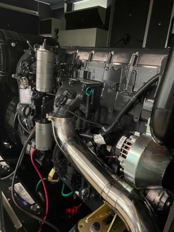 Iveco C9TE2 – 275 kVA Generator – DPX-19794.1 Foto 10