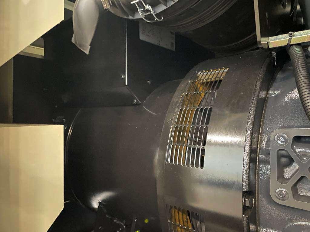 Iveco C9TE2 – 275 kVA Generator – DPX-19794.1 Foto 13