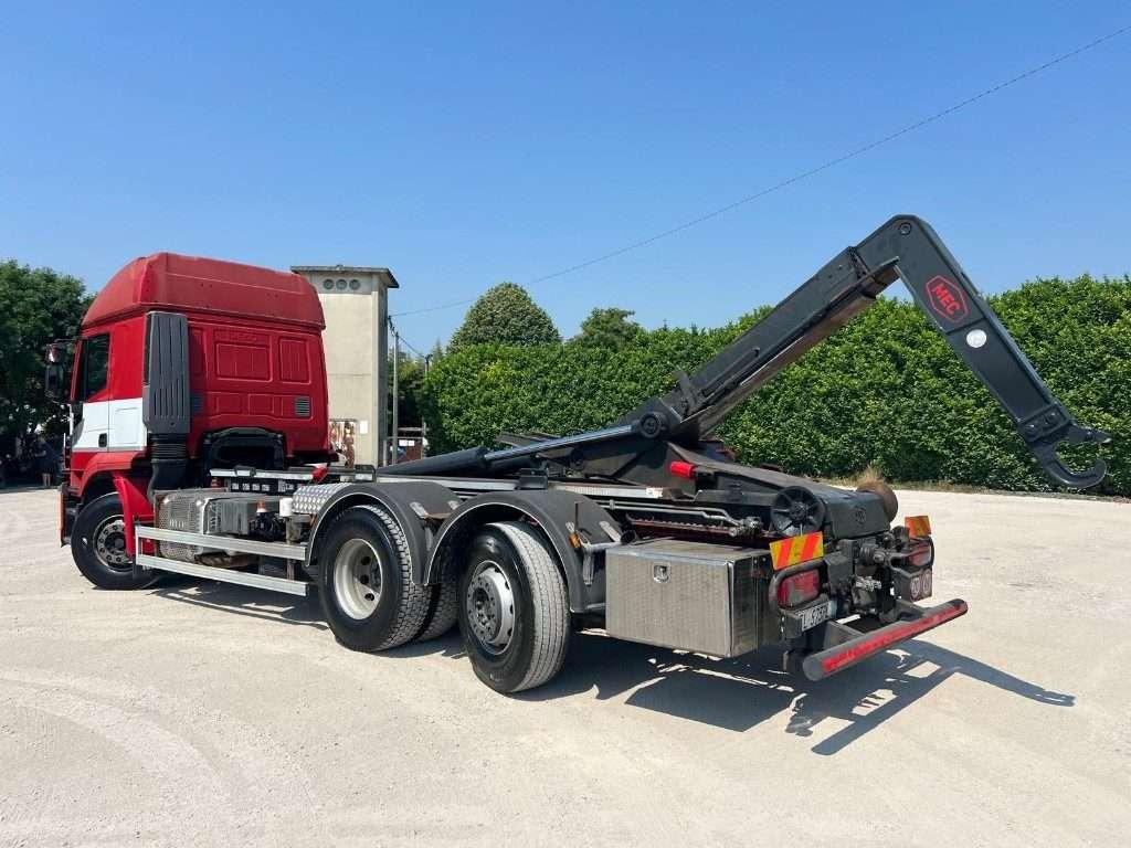 Iveco AT260SY SCARRABILE Foto 3
